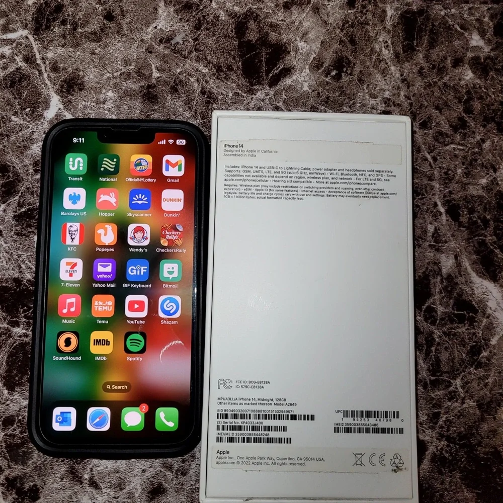 Apple iPhone 14 bundle